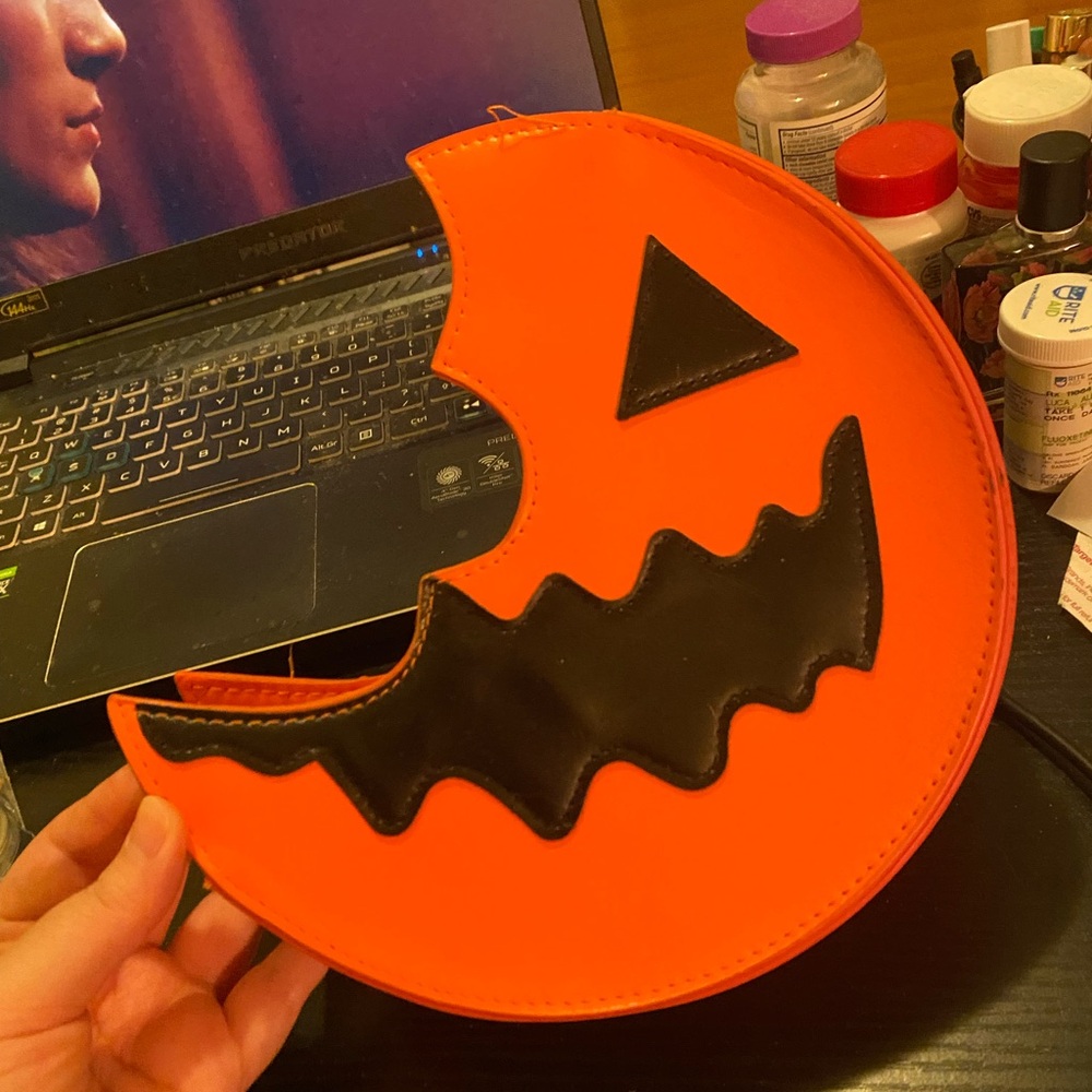 Sam trick r treat bag from spirit Halloween